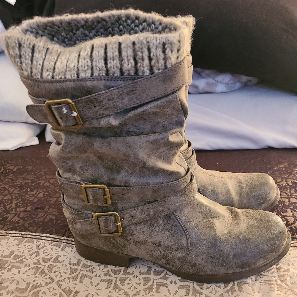 Size 7 boots